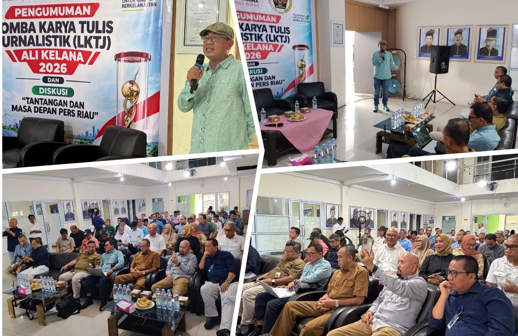 <p><strong>PEKANBARU</strong> &ndash; Persatuan Wartawan Indonesia (PWI) Riau menggelar pengumuman dan penyerahan penghargaan Lomba Karya Jurnalistik (LKJ) Raja Ali Kelana 2026 di Sekretariat PWI Riau, Jalan Arifin Ahmad, Pekanbaru, Selasa (15/9/2026).&nbsp;LKJ Raja Ali Kelana 2026 mengangkat tema &ldquo;Energi Terbarukan dan Lingkungan Hijau&rdquo;. Dalam ajang tersebut, Fithriady Syam ditetapkan sebagai pemenang.</p>
<p>Pengumuman pemenang disampaikan oleh dewan juri, Harry B Koriun. Selain pemenang utama, PWI Riau juga menetapkan lima nominator, yakni Andy Indrayanto, Bambang Prayetno, Henny Elyati, M Rio Aldo, dan Zulfadhli. Para nominator turut mendapatkan sagu hati sebagai bentuk apresiasi. Pengumuman LKJ Raja Ali Kelana 2026 kali ini dikemas bersamaan dengan diskusi bertema &ldquo;Tantangan dan Masa Depan Pers Riau&rdquo;. (foto/ist)</p>